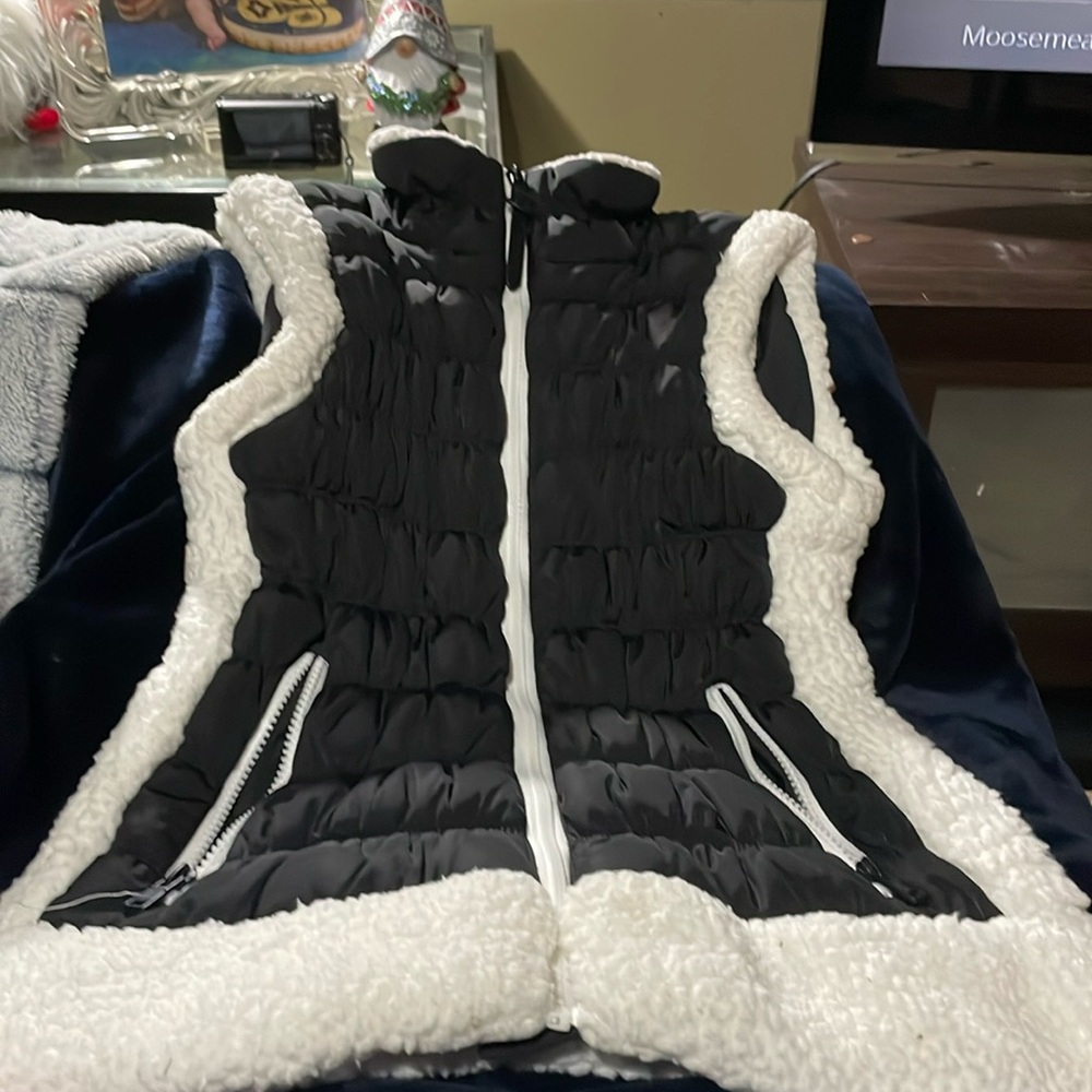Calvin Klein performance small women’s vest